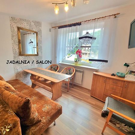 Apartament Kacperek, Willowa 4A - 2 Sypialnie, Salon - Dla Rodzinny 4-5 Os, Samo Centrum Szczyrk Ngoại thất bức ảnh